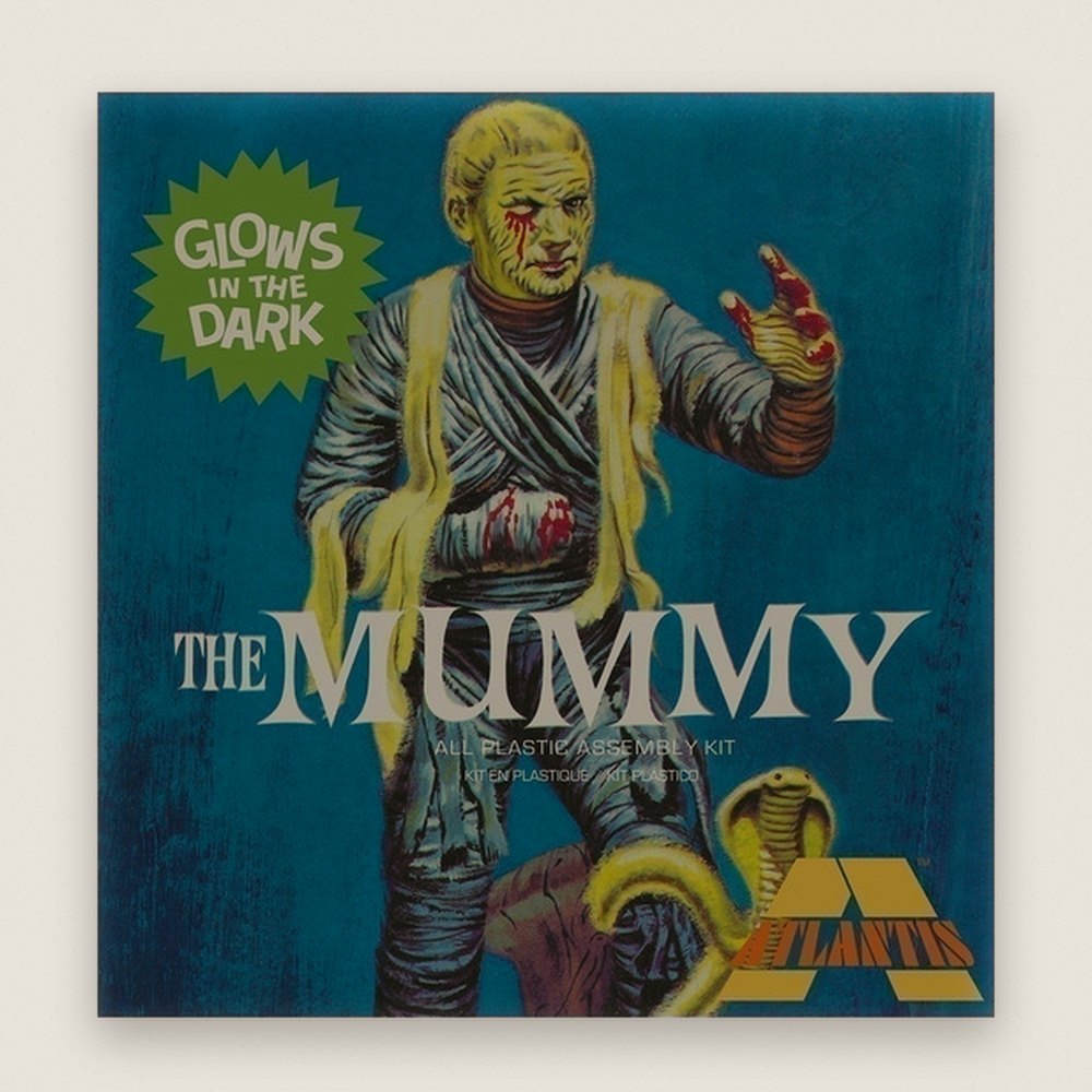 Glow Limited Edition Lon Chaney Jr. The Mummy, 1/8 Plastic Model - Atlantis Models