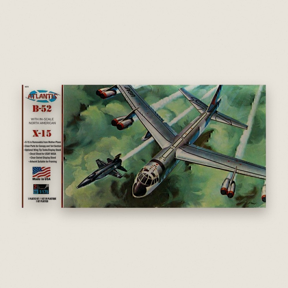 Model with Swivel Stand, B-52 and X-15 - Atlantis Models