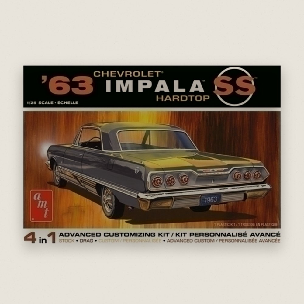 Plastic Model Kit: 1963 Chevy Impala SS Hardtop, 1/25 - AMT