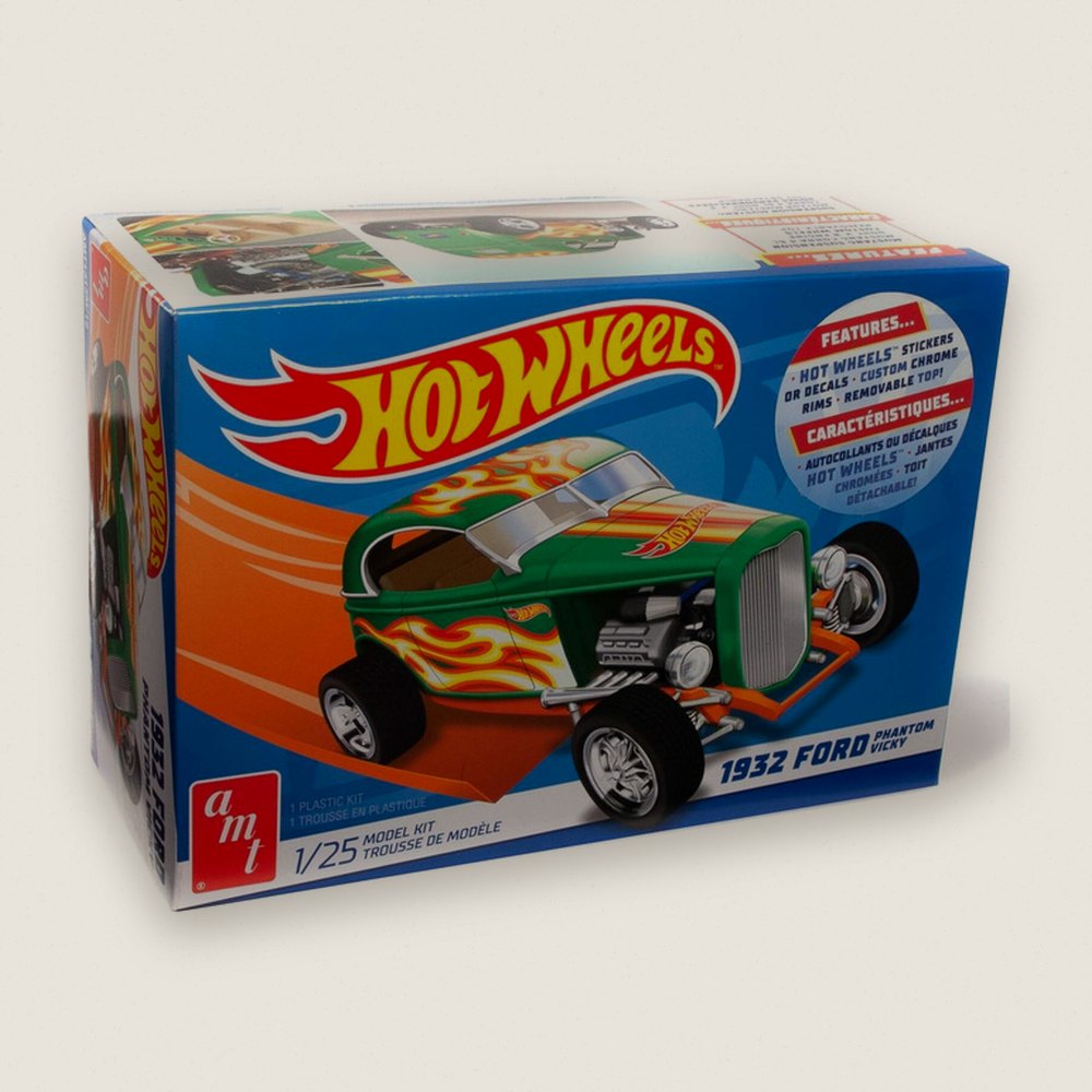 Plastic Model Kit: 1932 F0RD Phantom Vicky Hot Wheels, 1/25 - AMT