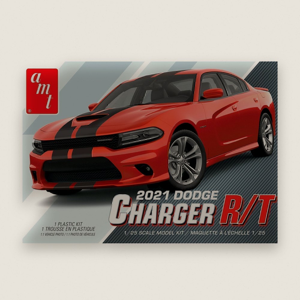 Plastic Model Kit: 2021 D0DGE Charger RT, All New Tooling, 1/25 - AMT