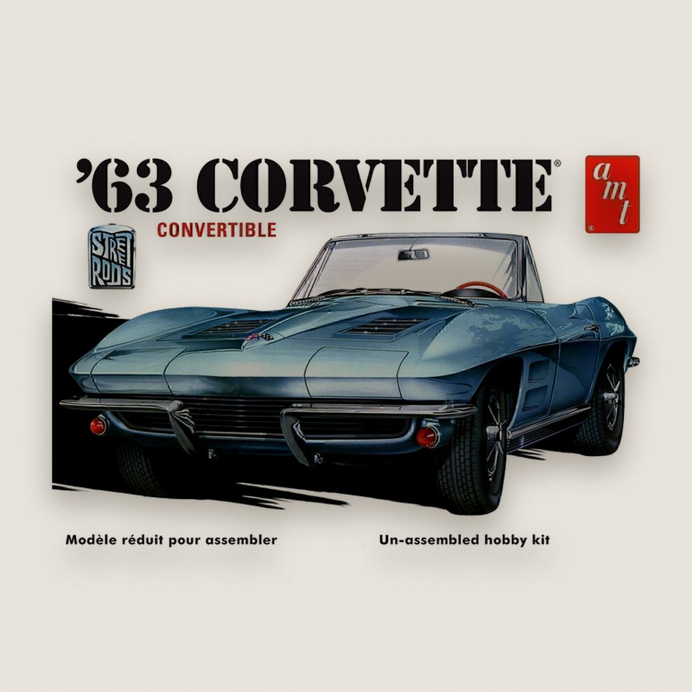 Plastic Model Kit: 1963 Chevy Corvette Convertible, 1/25 - AMT