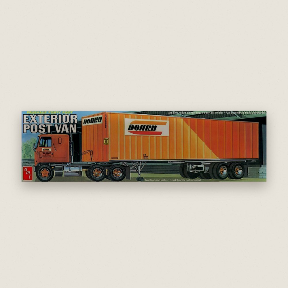 Plastic Model Kit: Fruehauf 40ft Exterior Trailer, 1/25 - AMT