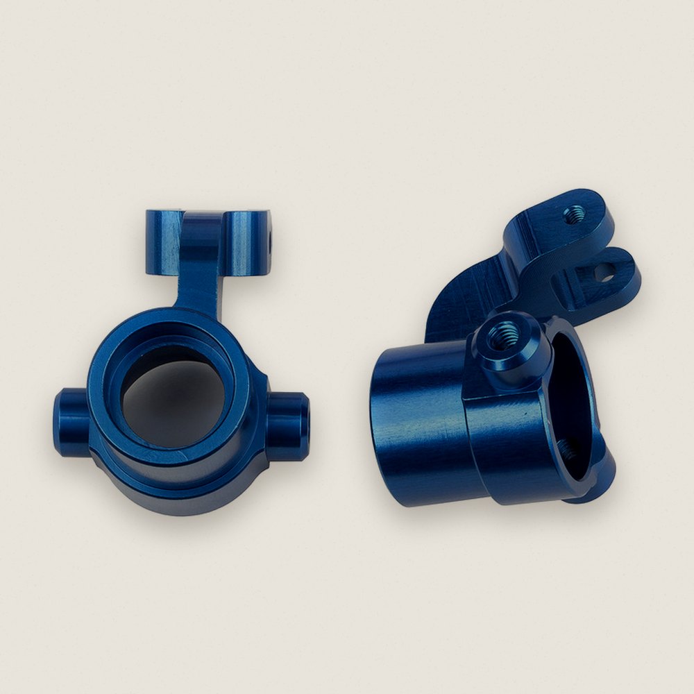 Steering Blocks, Blue Aluminum for SR7 FT - Associated