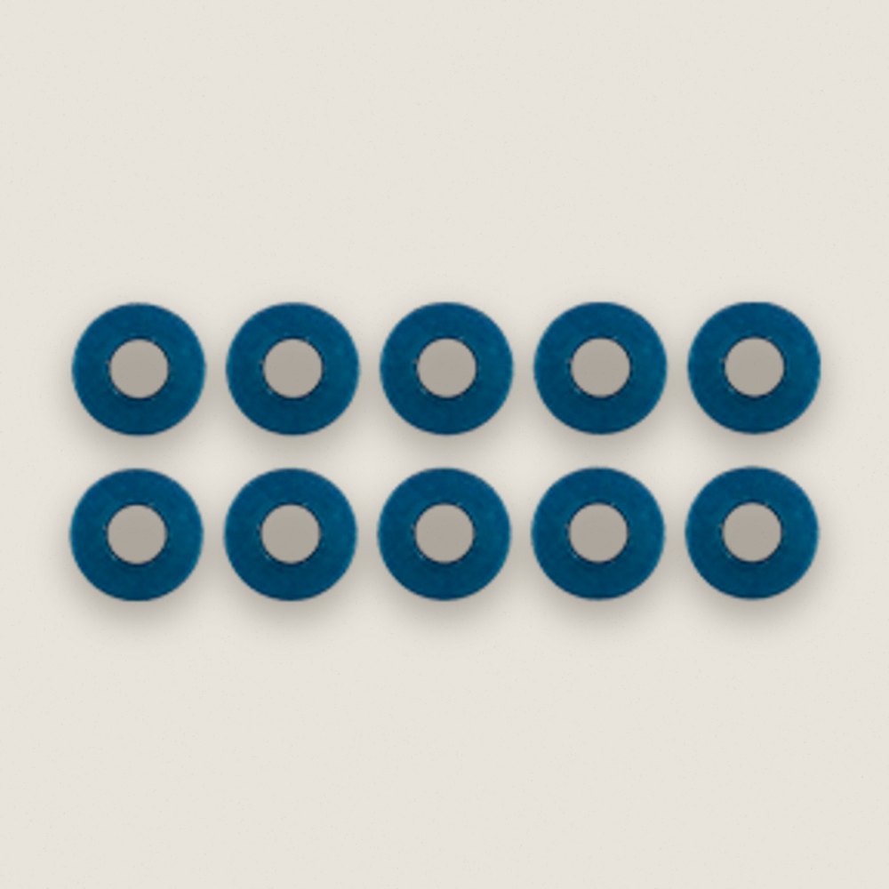 Washers, 6.0 x 2.5 x 0.5mm Blue Aluminum (10 pieces) - Associated