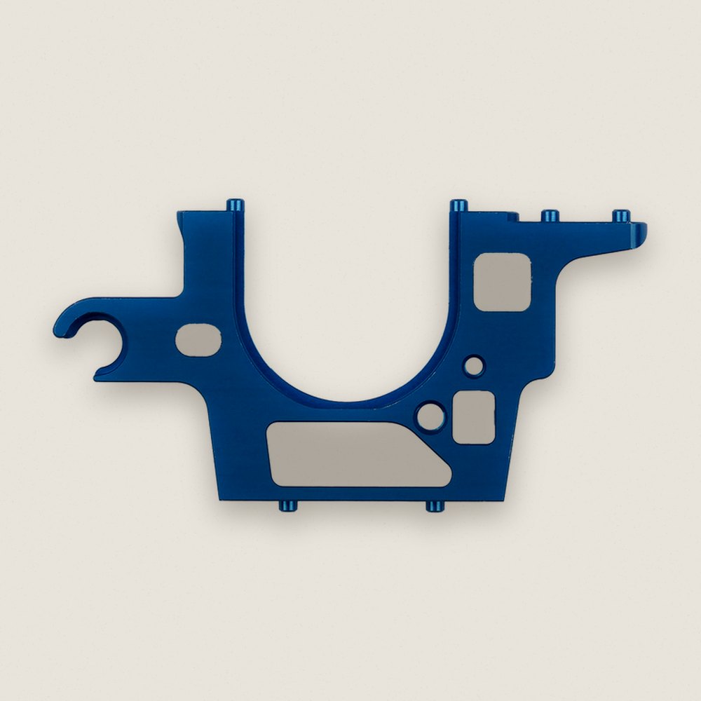 Bulkhead for RC10TC8 - Associated