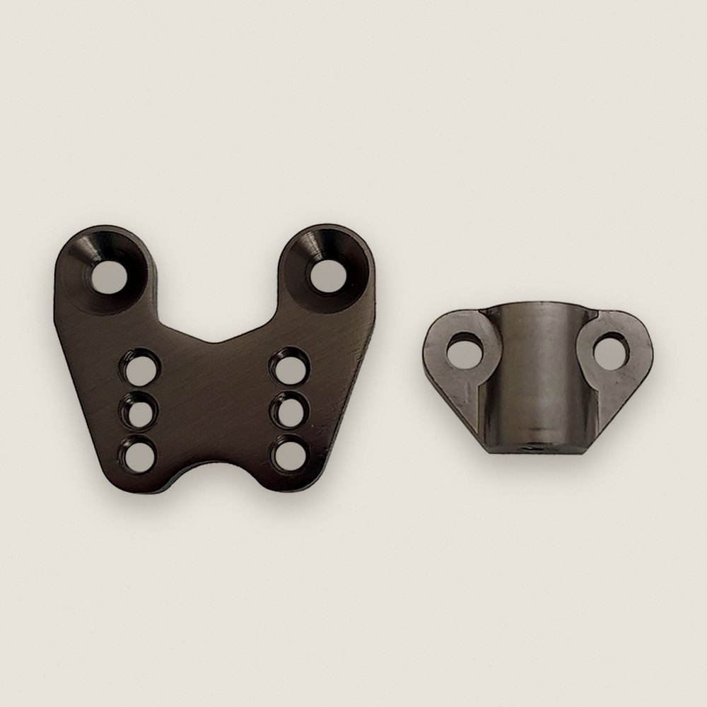Panhard Plates, Gatekeeper for Enduro - Associated