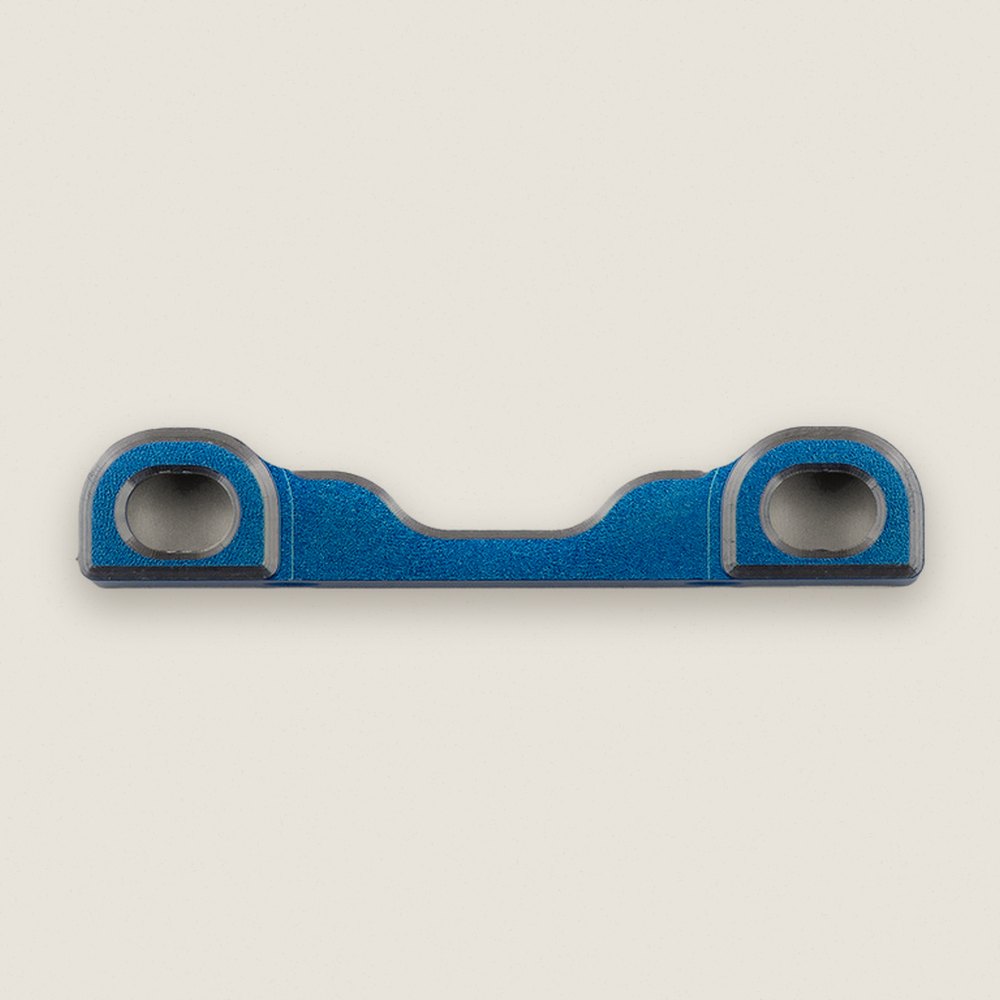 FT Aluminum Arm Mount D for DC10 - Associated
