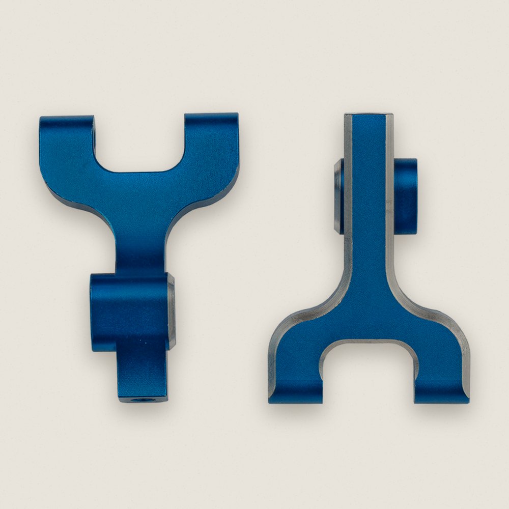 Front Lower Arms, FT Aluminum for DC10 - Associated