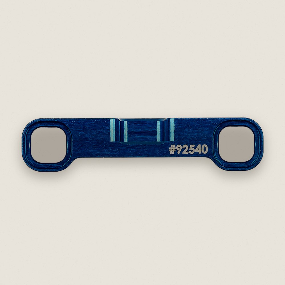 Arm Mount D for RC10b84 - Associated