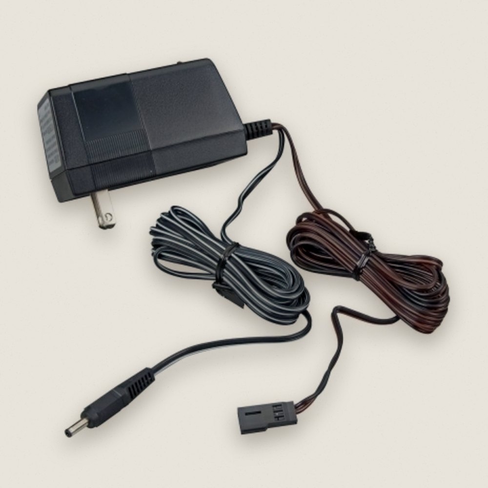 Charger, FUTM1833 HBC-3B(4), for 4PK/4PKS/4PKSR/14SG - Futaba