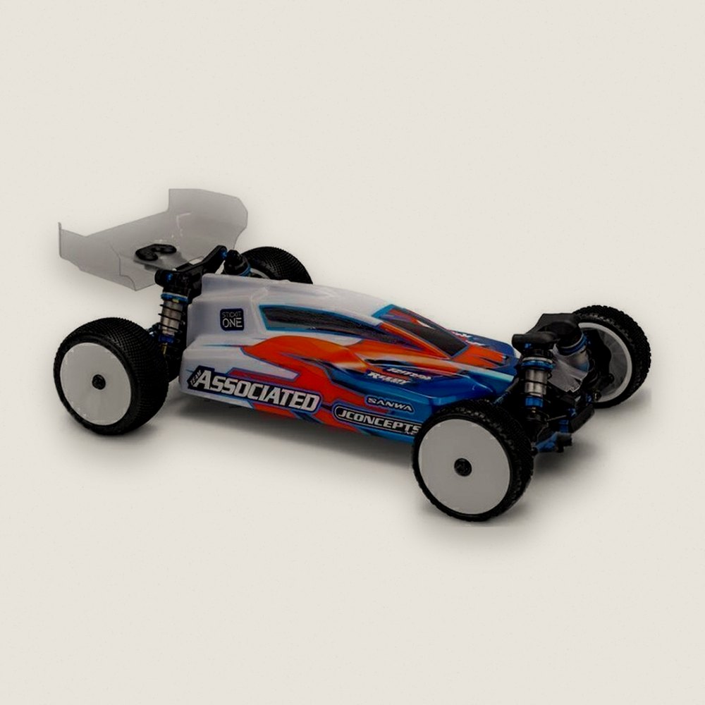 Clear Body with Carpet, Turf or Dirt Wing, Dragonator for B84 - JConcepts