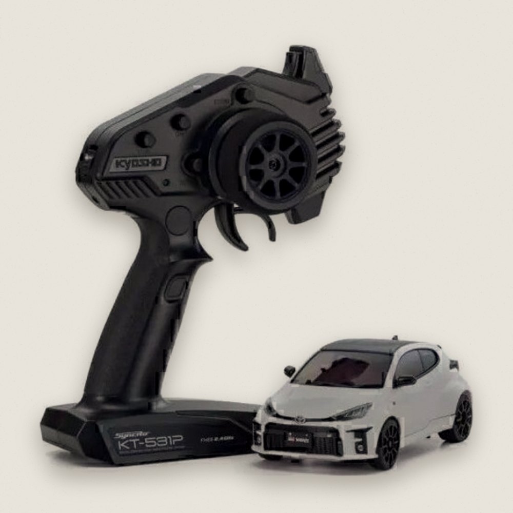 Toyota Gr Yaris Mini-Z Ready Set, Rear-Wheel-Drive Mr-04 in Platinum White Pearl Mica - Kyosho