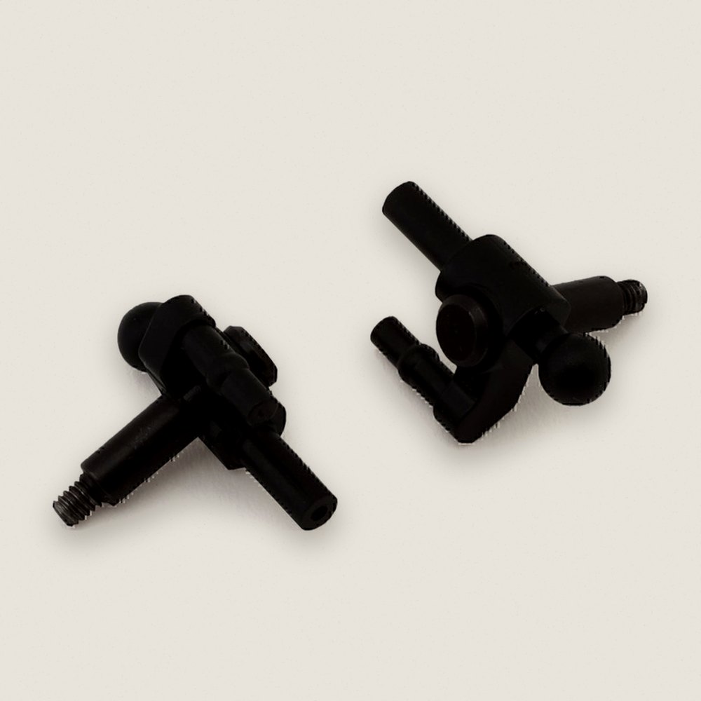 Steering Knuckles, 1 Degree Camber, (2), for Mini-Z Mr-04 - Kyosho
