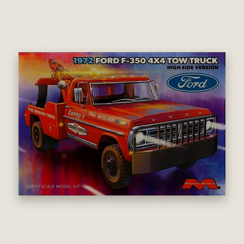 Plastic Model Kit, 1/25 1972 Ford F-350 Wrecker 4x4 High Side - Moebius Models