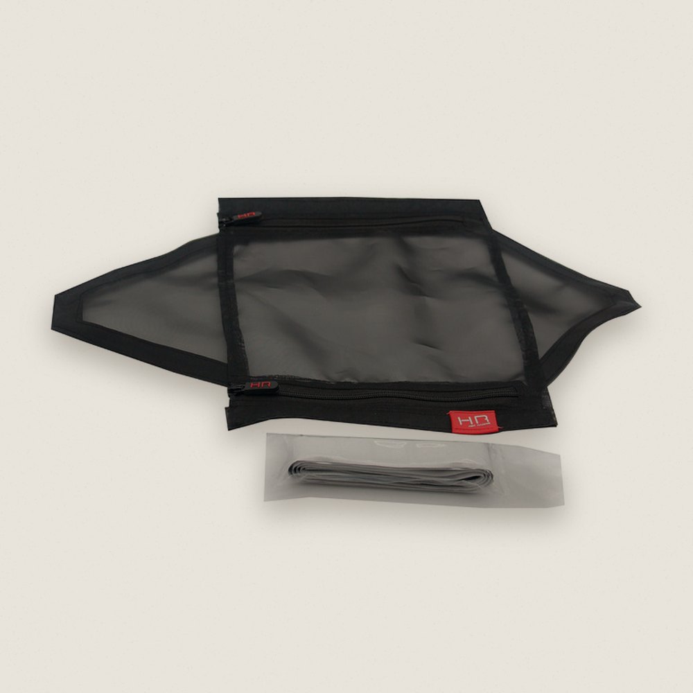 Chassis Dirt Guard Cover, 1:10, for TRA Maxx - Hot Racing