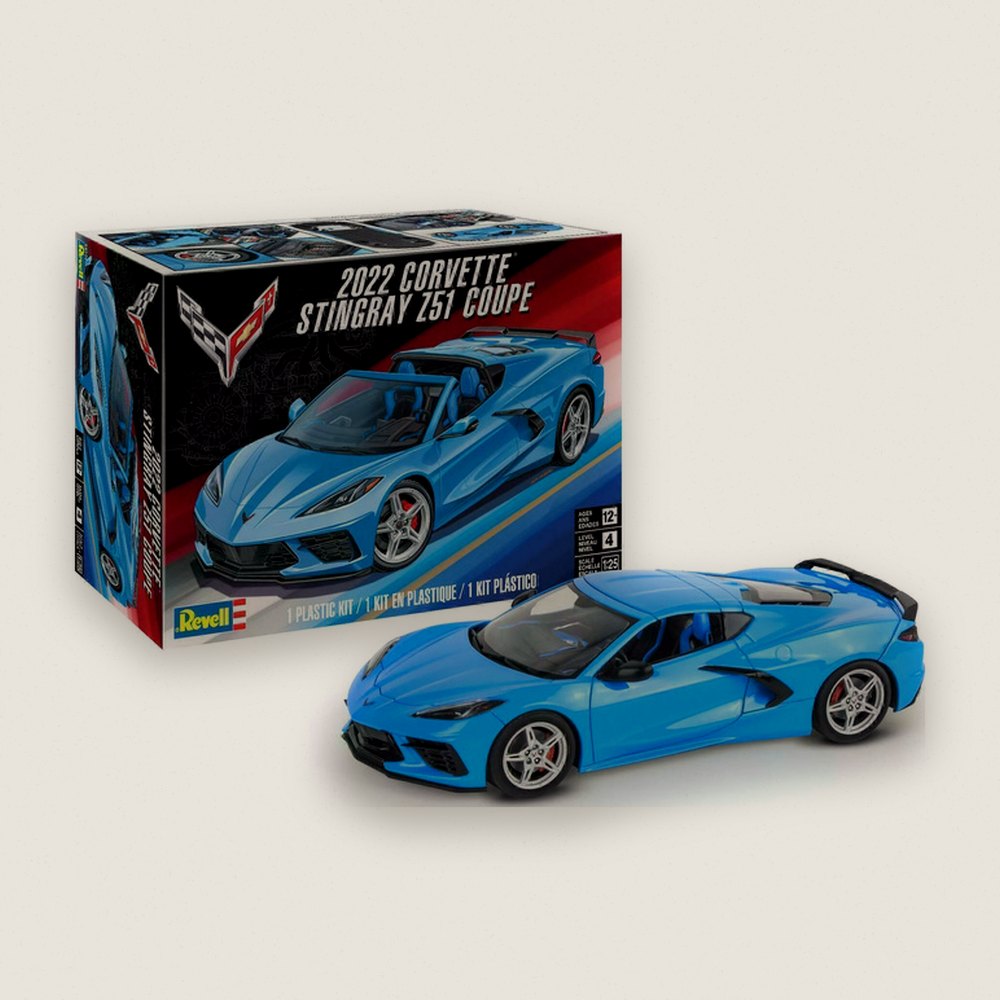 2022 Corvette Stingray Z51 Coupe, 1/25 Plastic Model Kit - Revell