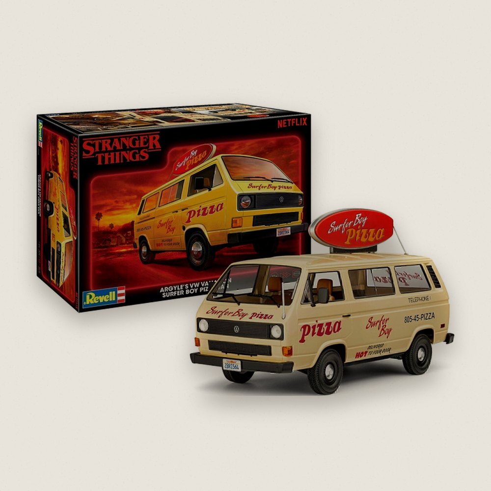 VW T3 Pizza Van, Stranger Things, 1/25 Plastic Model Kit - Revell