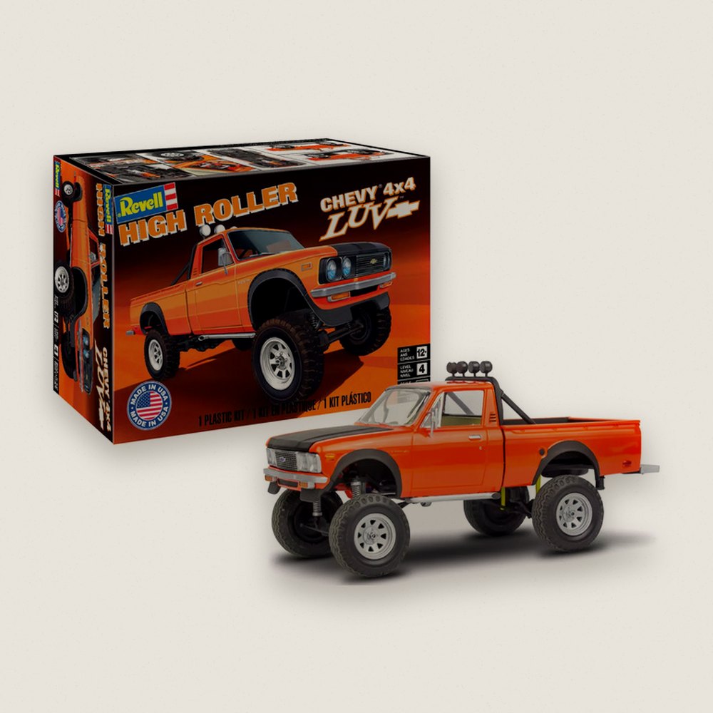 Chevy 4x4 LUV High Roller, 1/24 - Revell