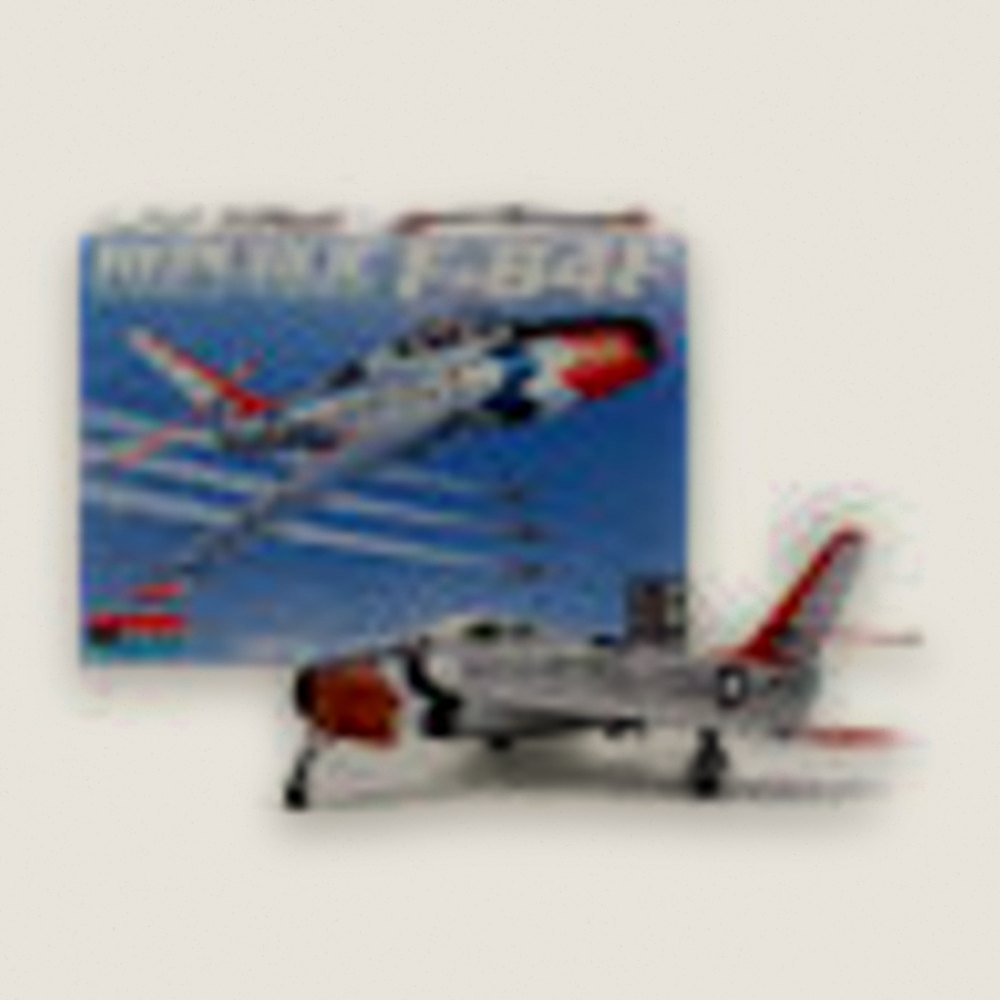 F-84F Thunderstreak, Thunderbirds, 1/48 - Revell