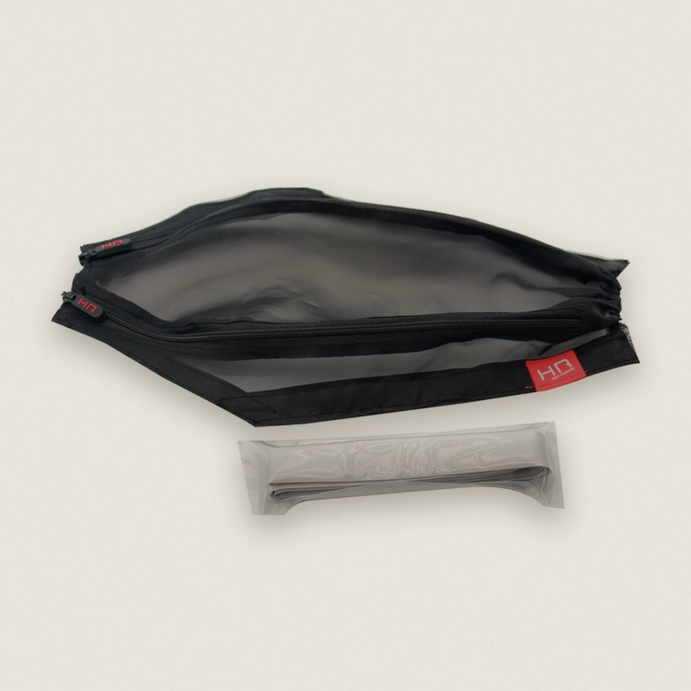 Dirt Guard Chassis Cover for TRA Rustler 4x4 - Hot Racing