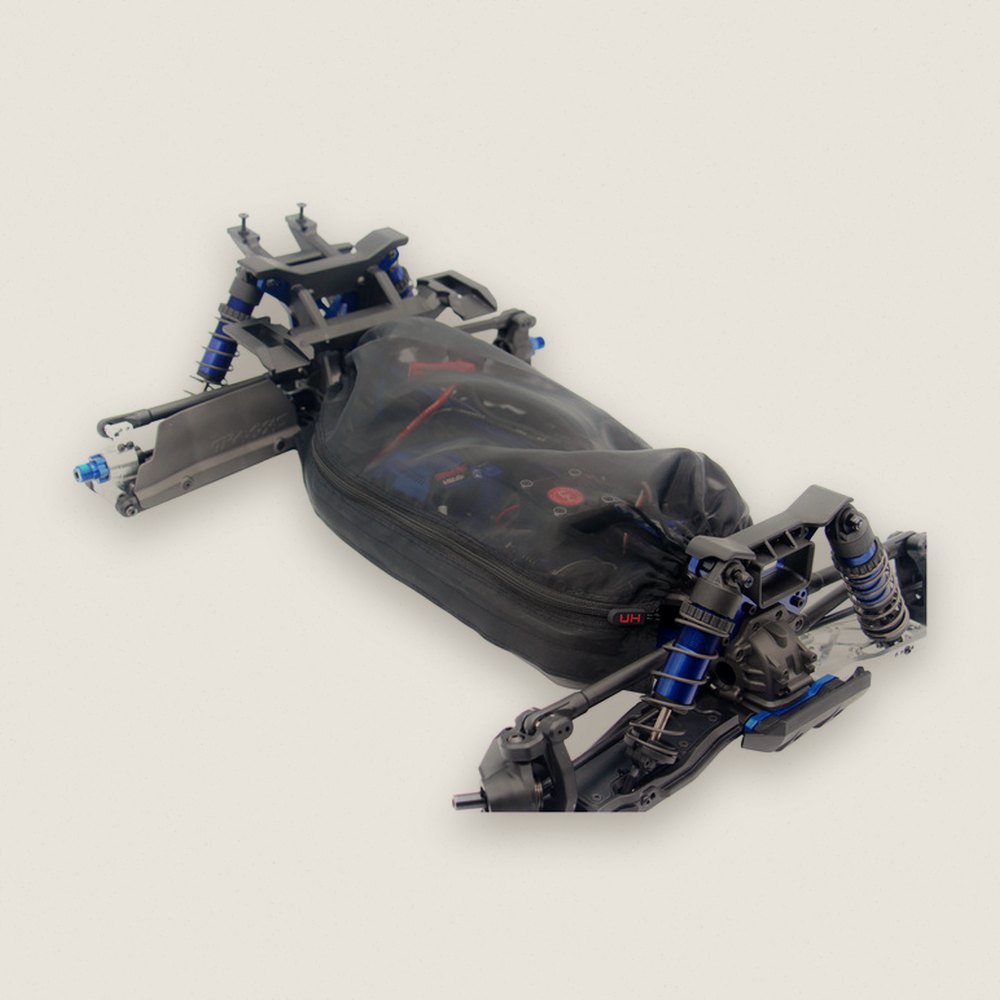 Dirt Guard Chassis Cover for Sledge - Hot Racing