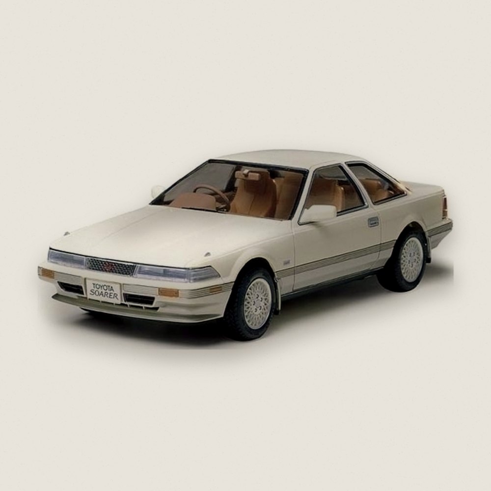Plastic Model Kit: T0Y0TA Soarer 3.0 GT, 1/24 - Tamiya