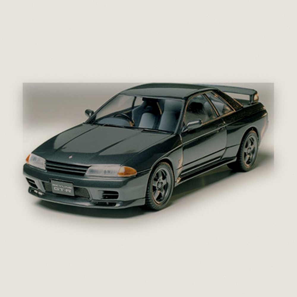 Plastic Model: Nissan Skyline GTR, 1/24 - Tamiya