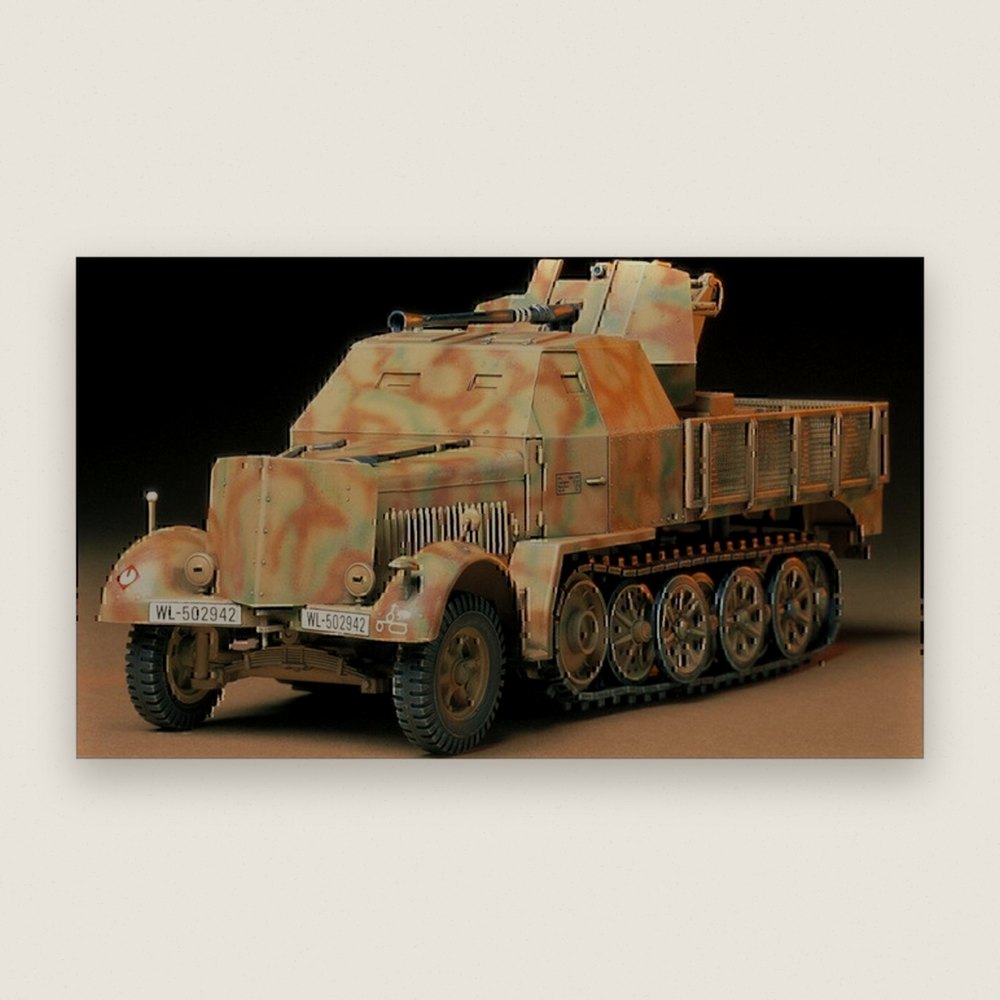 German 8ton Semi-Track Armored Ca, Sd.Kfz. 7/2 with 3.7cm Flak 37 Plastic Model Kit, 1/35 - Tamiya