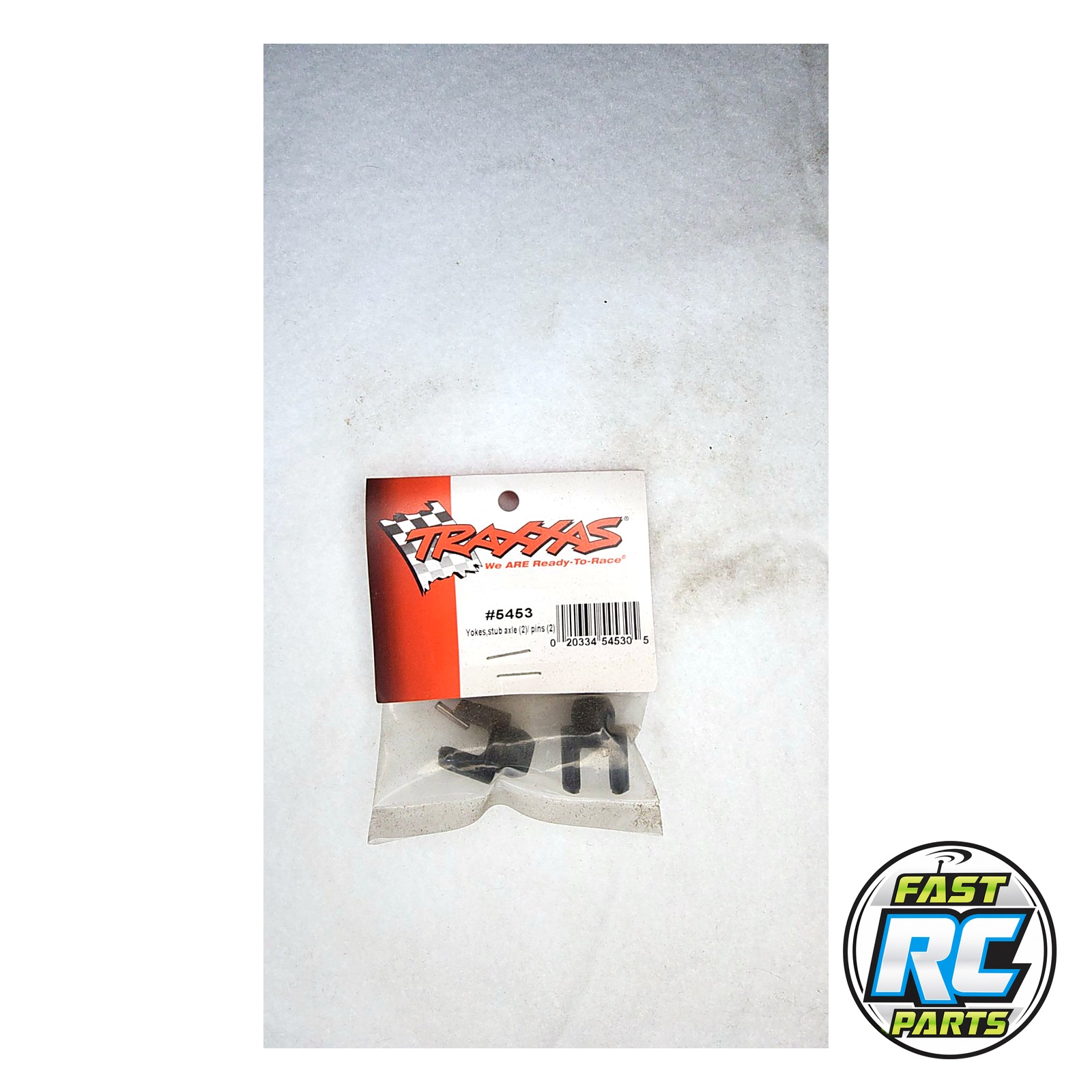 Yokes Stub Axle W/Pins Revo (2)