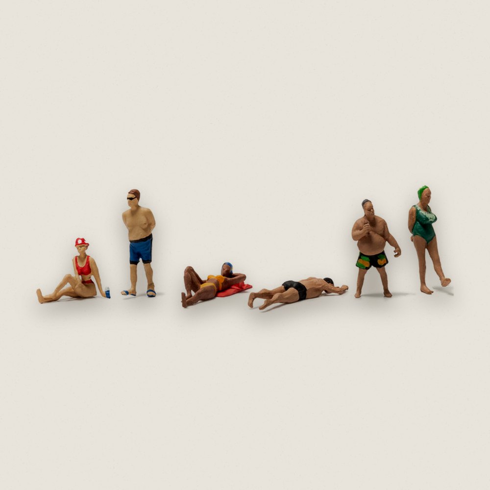 Figure Set, HO Scale: Beach Goers - Woodland Scenics