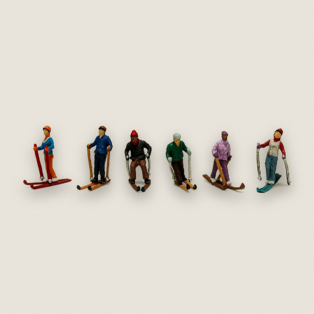 Figure Set, HO Scale: Snow Skiers - Woodland Scenics