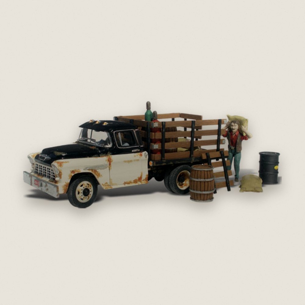 Model Vehicle, Henry's Haulin', HO Scale - Woodland Scenics
