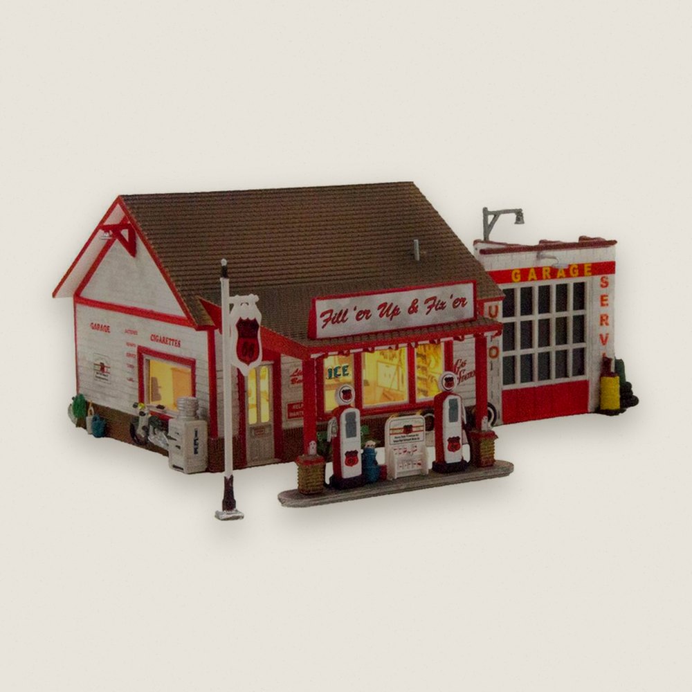 Built-Up Building, Fill er Up & Fix er, N Scale - Woodland Scenics