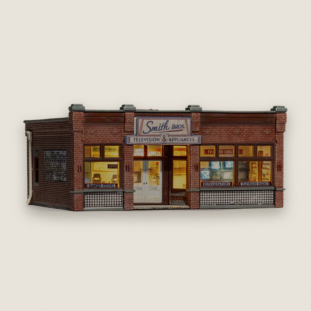 Model Building, N Scale, Smith Brothers TV & Appliance Store - Woodland Scenics