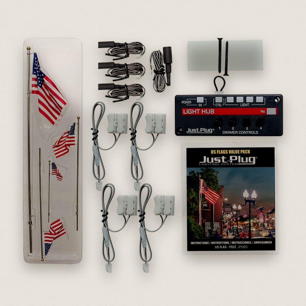 Flag Pole with Spotlight Value Pack - Woodland Scenics