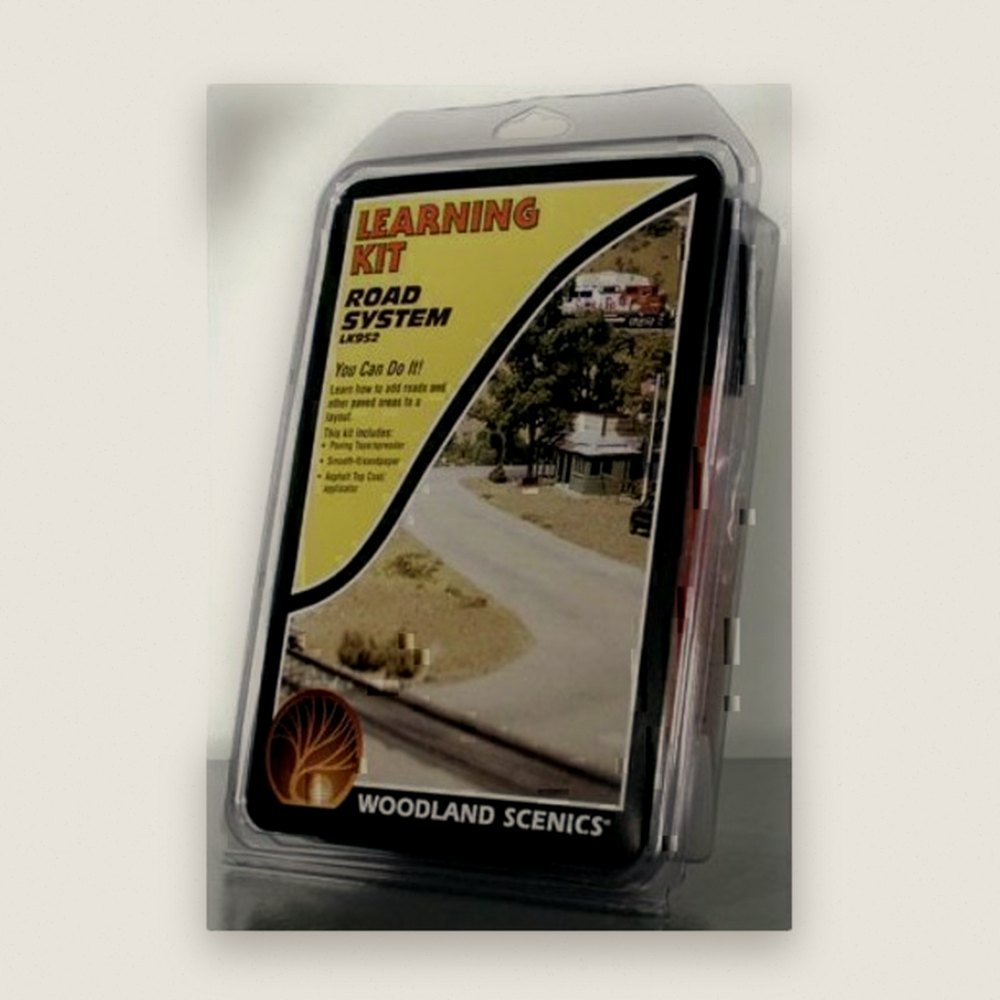 Learning Kit, Roads & Pavement - Woodland Scenics